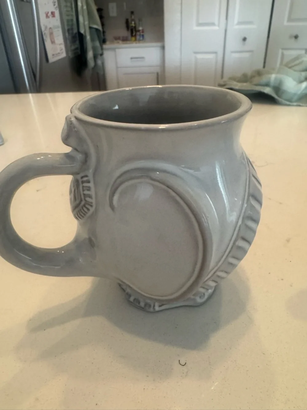RARE Retired Jonathan Adler Elephant Ceramic Mug Set Gray